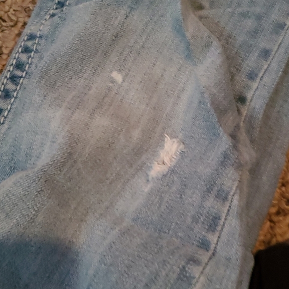 Low rise distressed bell bottom jeans - Picture 4 of 12